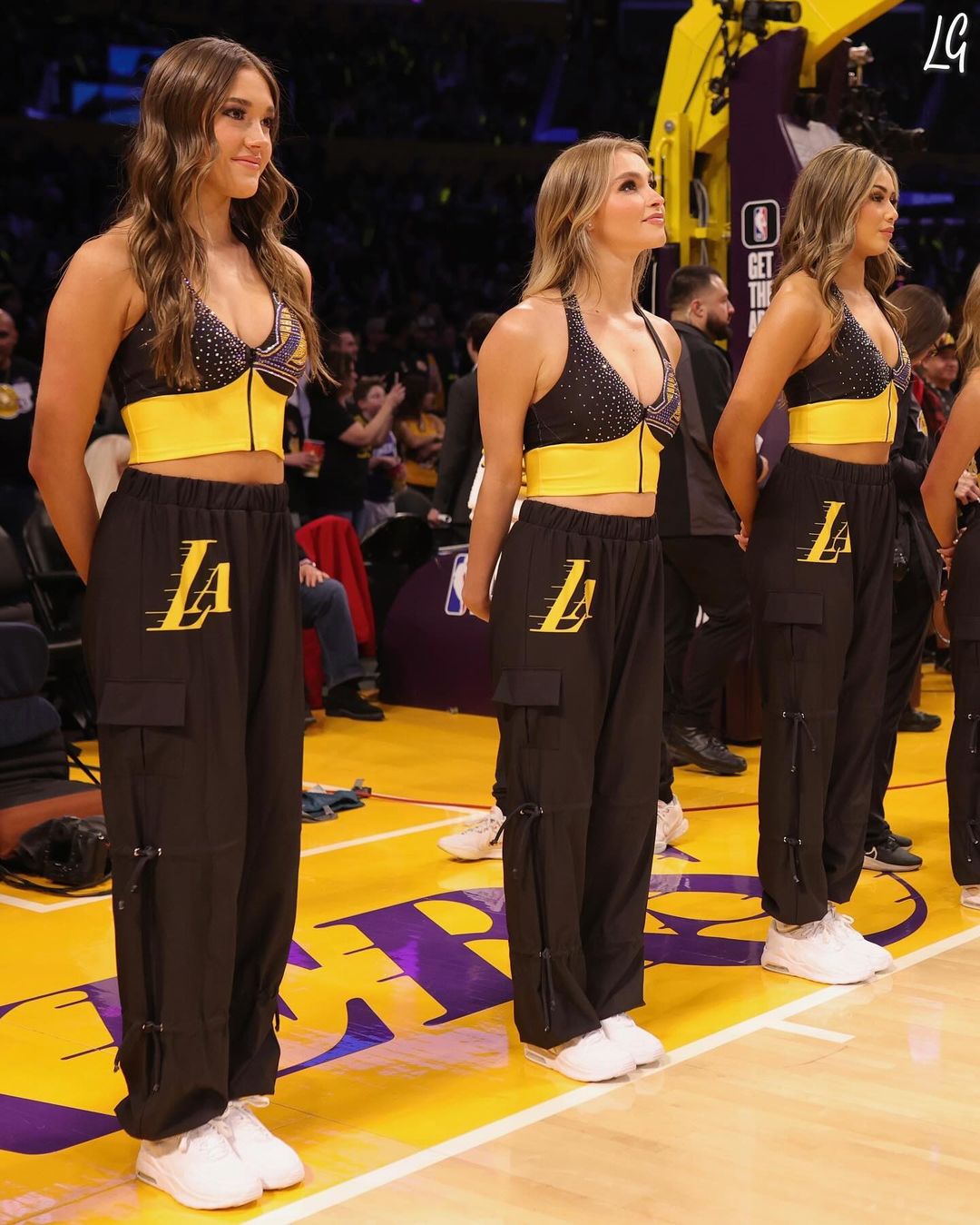 NBA湖人队,梦幻少女,LakerGirls,啦啦队